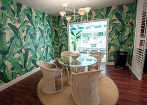 Dining - Luxury Home in Brickell Miami, 5 min to the Beach! (Miami)