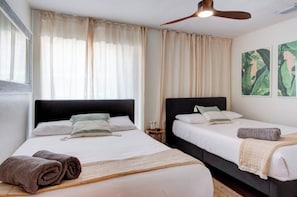 3 bedrooms, iron/ironing board, free WiFi, bed sheets