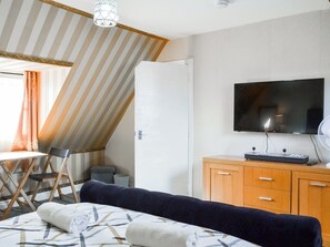 2 chambres, Wi-Fi gratuit, draps fournis