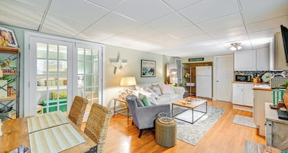 Pet-Friendly Apt w/ Hot Tub Near the Hamptons!
