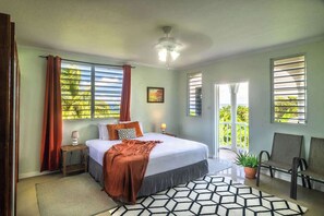 3 habitaciones, tabla de planchar con plancha, wifi y ropa de cama 