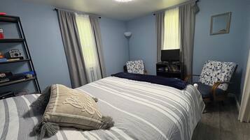 2 soverom, strykejern/-brett, wi-fi (inkludert) og sengetøy