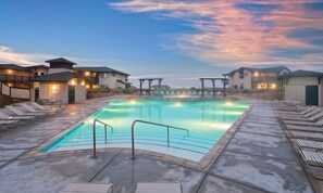 Outdoor pool, a heated pool