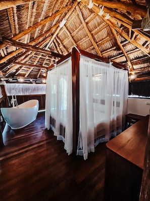 Cabaña clásica, baño privado, vista a la montaña | 1 habitación y wifi gratis