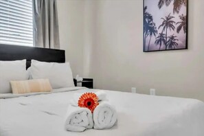 3 sovrum, strykjärn/strykbräda, gratis wi-fi och sängkläder