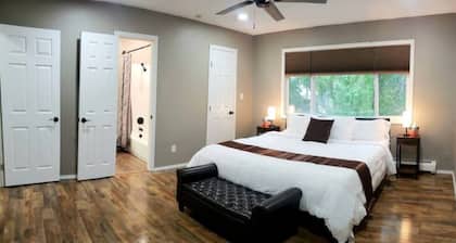 Large Group Entertainment Zone!