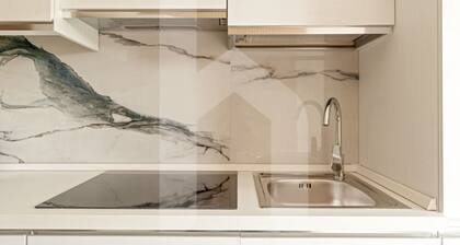 Homiday - DĂ©tendez-vous et profitez de ce tout nouvel appartement une chambre rĂ©cemment rĂ©novĂ© dans le quartier de Pisa-Cisanello, idĂ©al pour les voyages dâaffaires, de loisirs ou pour des raisons de santĂ©. Ă deux pas de lâhĂŽpital et Ă moins