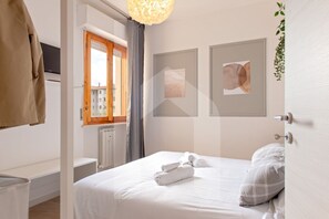 2 Schlafzimmer, Schreibtisch, WLAN, Bettwäsche