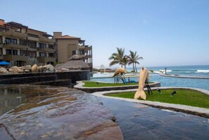 Pool - Sol Pacífico 302 Oceanfront @Cerritos Beach (La Paz)