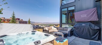 Abode at Moose Ridge | Modern Luxury Home with Ski Access
