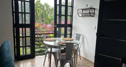 Cabaña frente al parque del café , Montenegro , Quindio