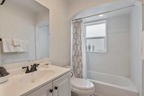 Shower, towels