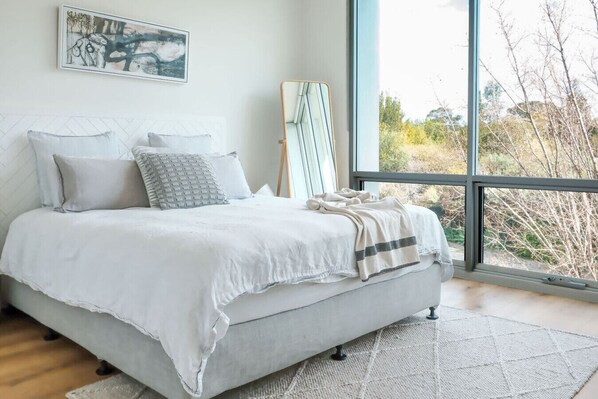 3 bedrooms, iron/ironing board, travel crib, WiFi