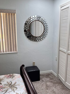 3 habitaciones, tabla de planchar con plancha y wifi gratis