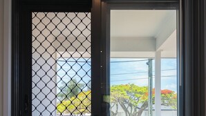 Unclassified image, 2 of 10, button - New 1 bedroom micro apartment for 2 (Wynnum)