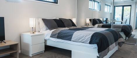 1 bedroom, iron/ironing board, WiFi, bed sheets