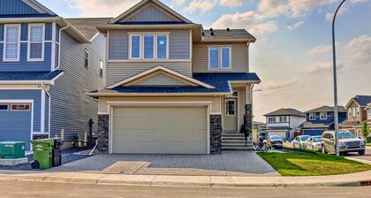 Luxurious two bedroom with one bathroom