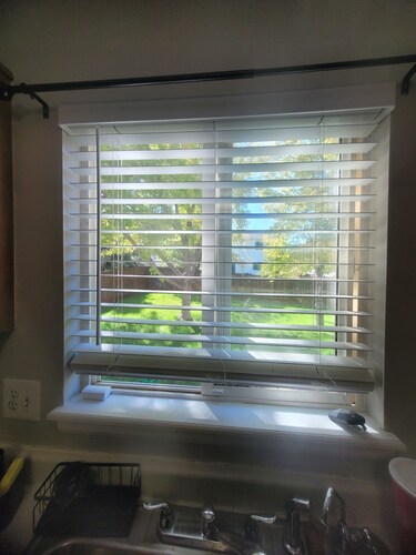 Charming 3-bedroom house with AC, WiFi in fantastic Aurora