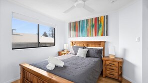 3 habitaciones, tabla de planchar con plancha y wifi