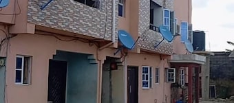 Lekki Luxury Apartment with 3 Bedrooms