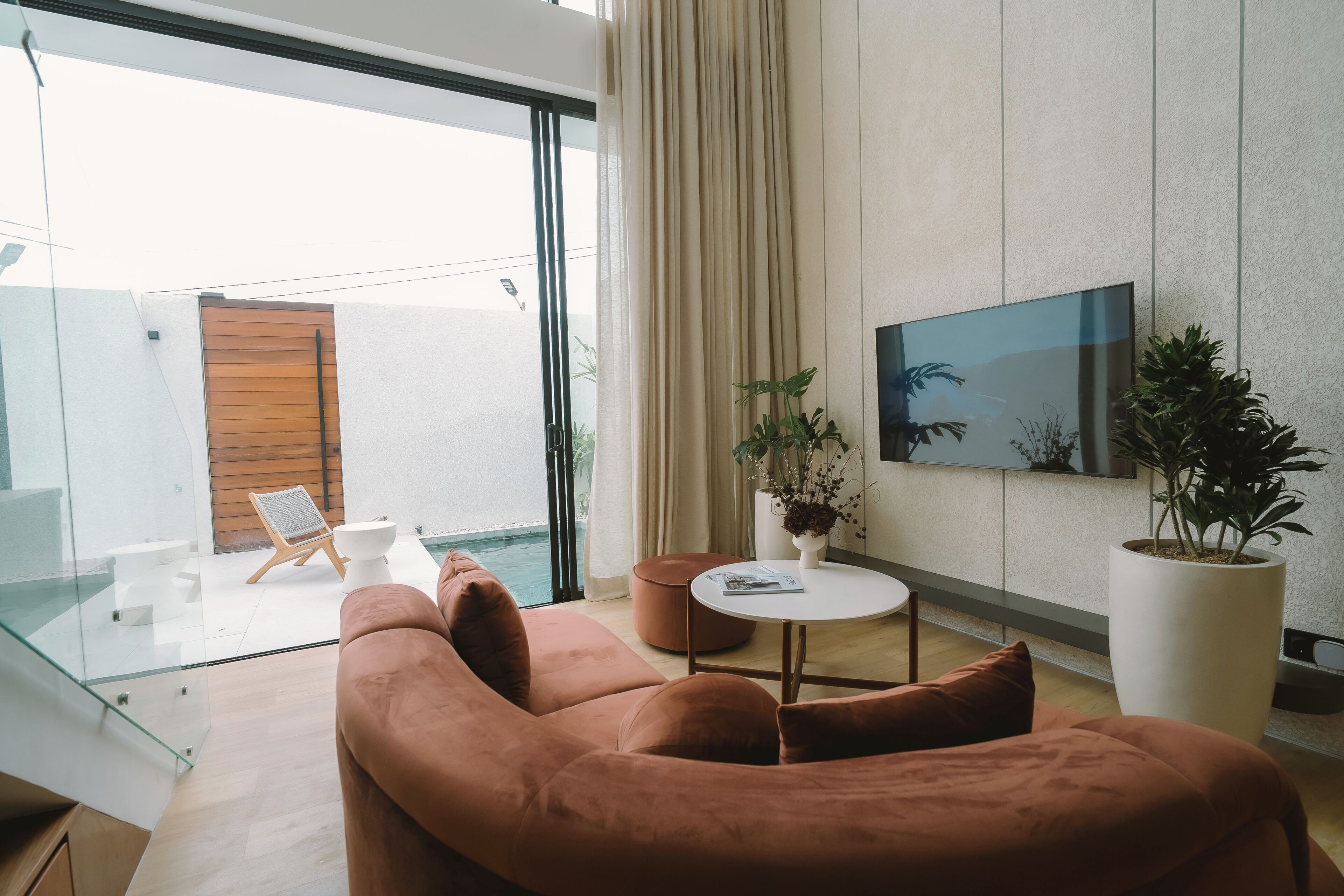 Smart TV, Netflix, dịch vụ stream 