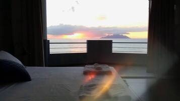 1 chambre, fer et planche Ă repasser, Wi-Fi, draps fournis