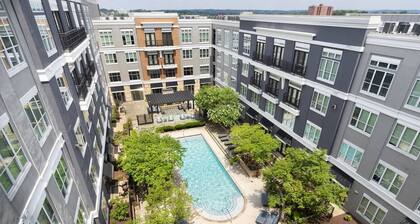 Towson Comfort: Entire 1-Bedroom Apartment with AC &WiFi