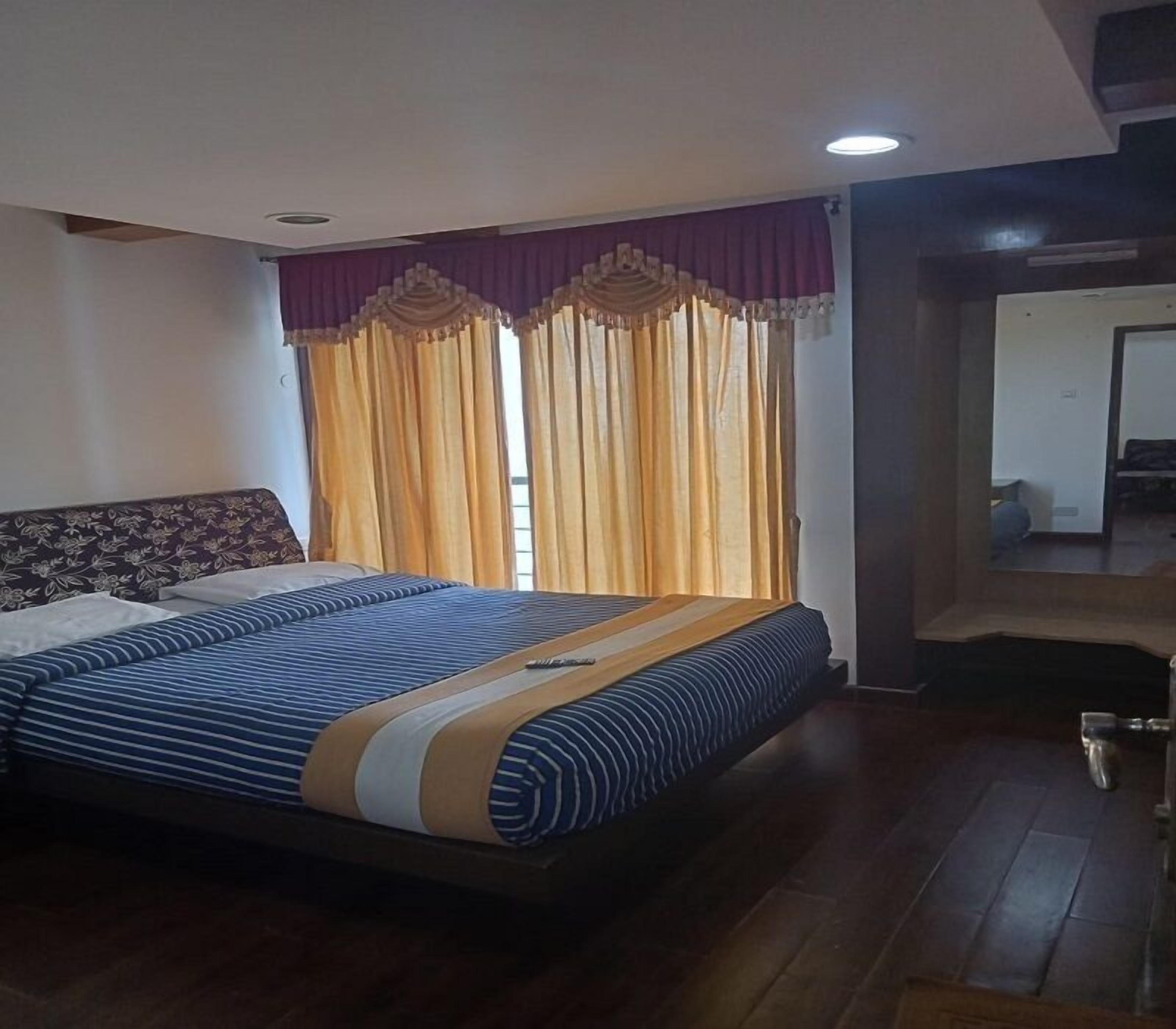 Family Suite | Premium bedding, soundproofing, free WiFi, bed sheets