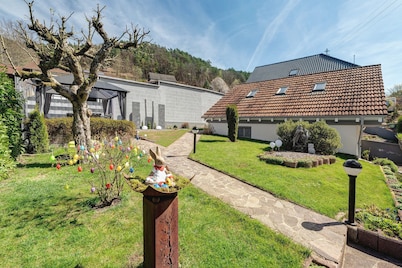 Apartment 'Stoffel' with Private Terrace, Private Garden and Wi-Fi