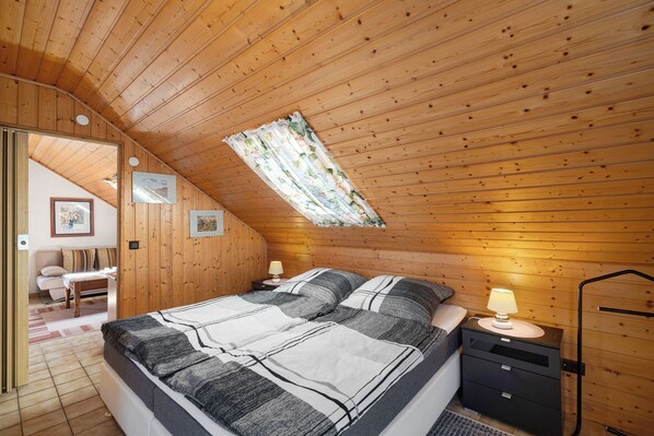 1 Schlafzimmer, Bügeleisen/Bügelbrett, kostenloses WLAN, Bettwäsche