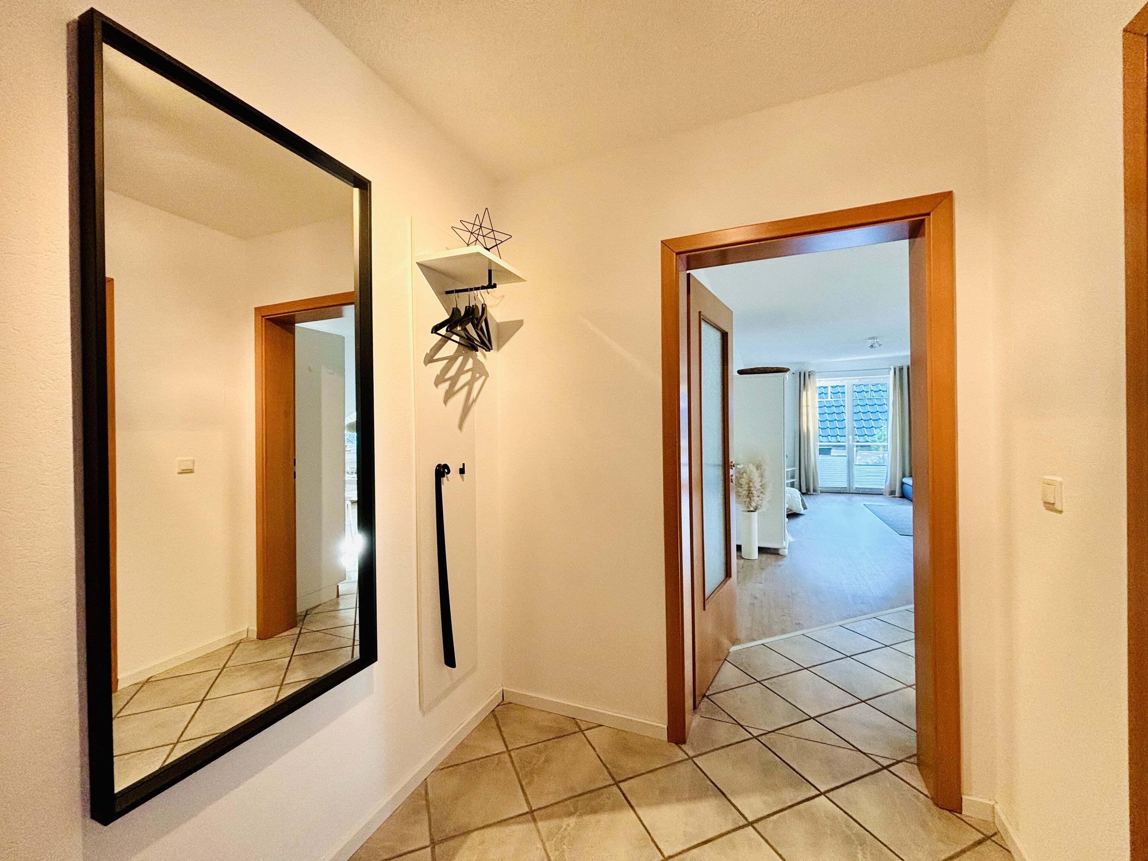 Ferienwohnung mit Balkon-Flur
