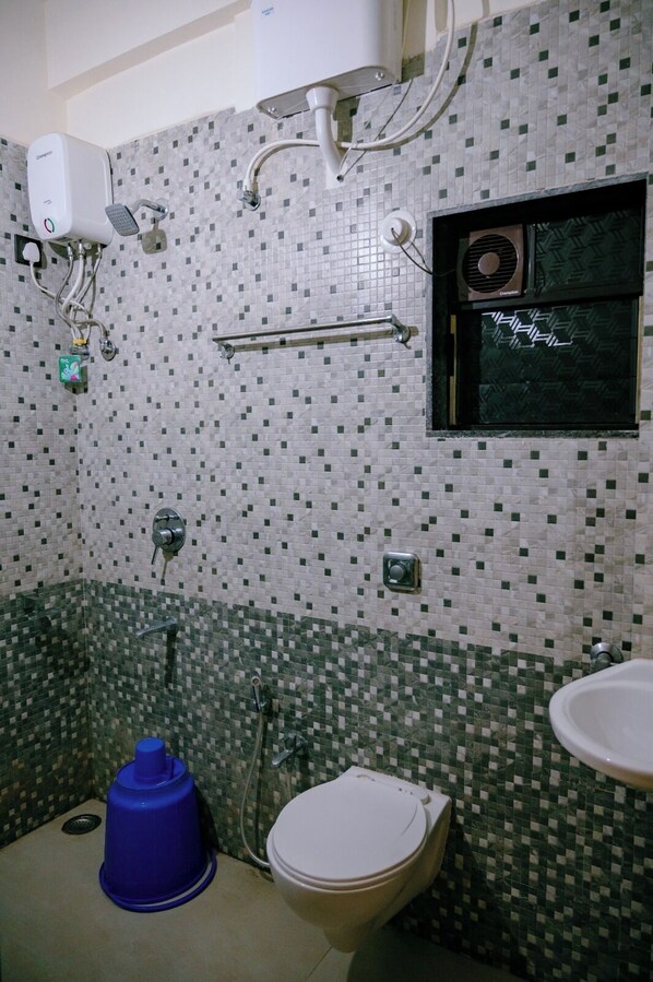 Pyyhkeet, saippua, sampoo