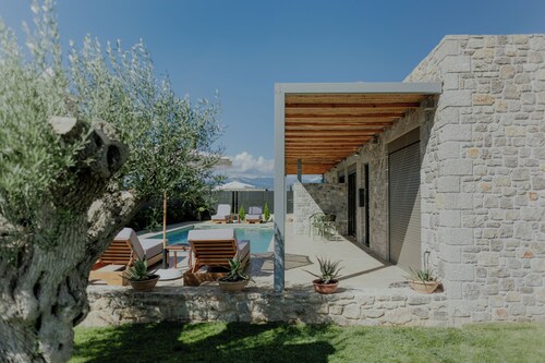 Enjoy our new luxurious villas and of course  Greek weaher and hospitality !
