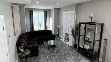 Smart TV, monitor de computadora y impresora