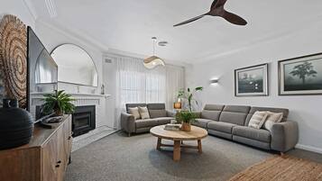 TV, fireplace, offices