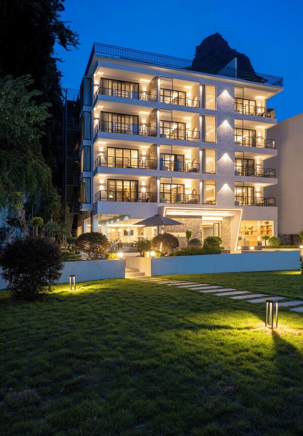 Courtyard