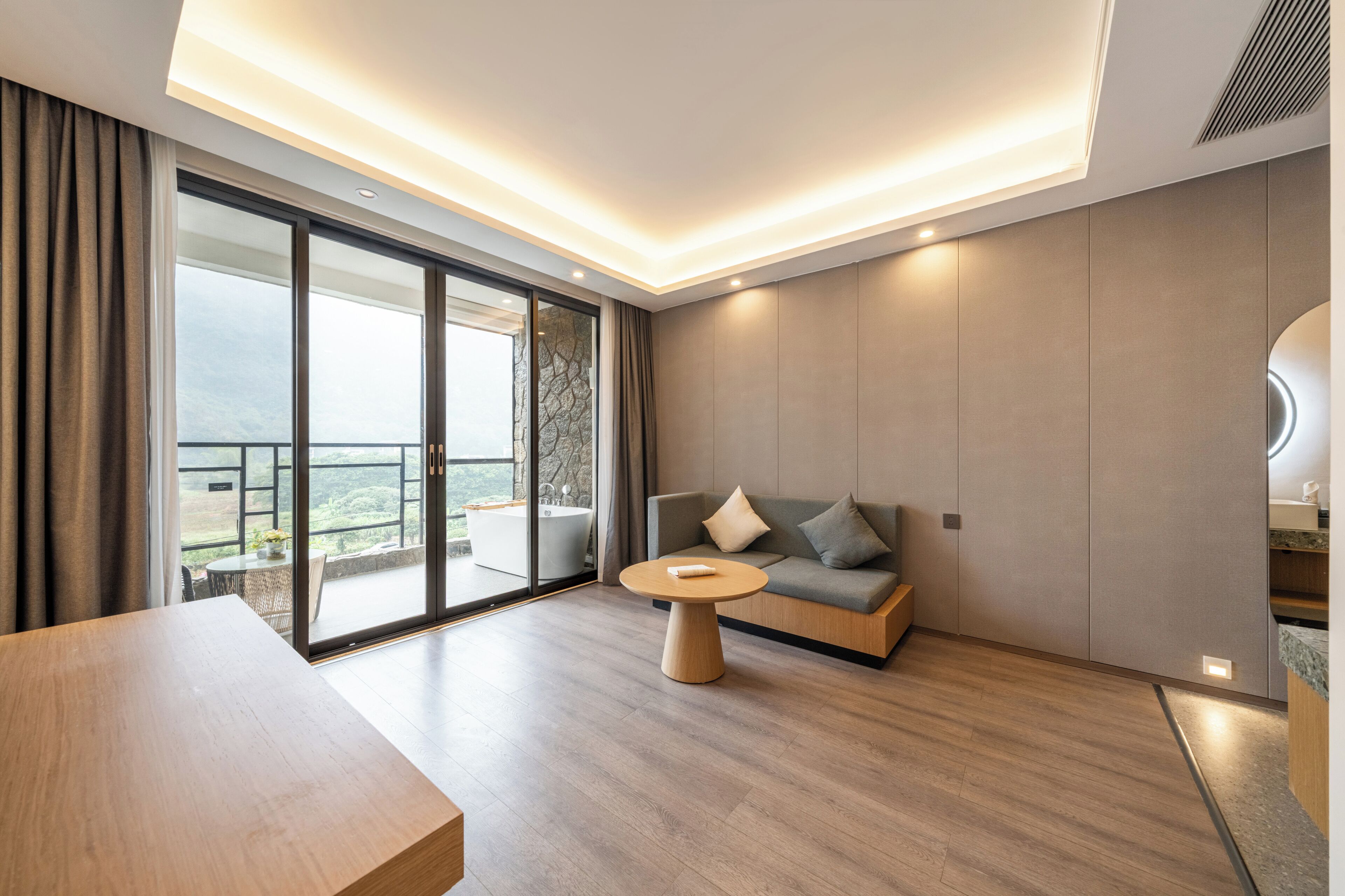 Family Double or Twin Room, Balcony, River View | Blackout drapes, soundproofing, free WiFi, bed sheets