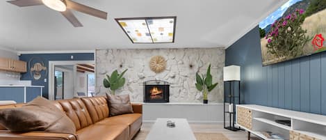 TV, fireplace, offices