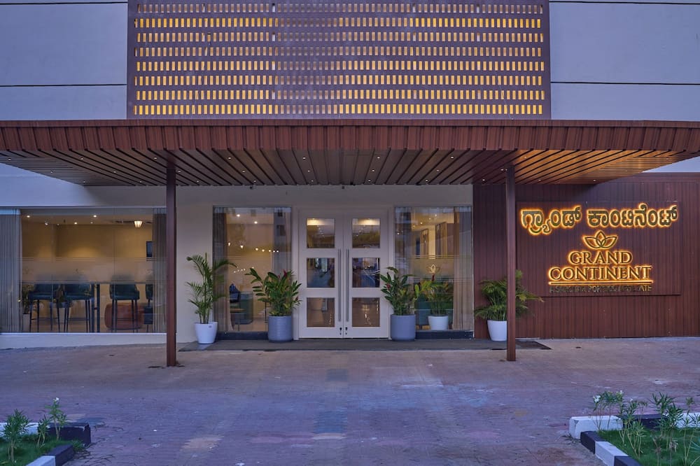 Grand Continent Brookefield – A Sarovar Portico Affiliate Hotel