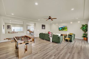 Smart-TV, Tischfußball