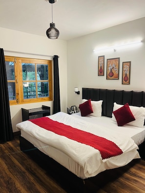 Chambre Double Exclusive, balcon | Chambres insonorisées, fer et planche à repasser, Wi-Fi gratuit
