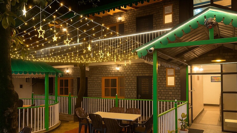 Cedar Woods - A Boutique Resort