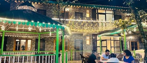 Front of property – evening/night