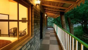 Executive Double Room, Balcony | Balcony