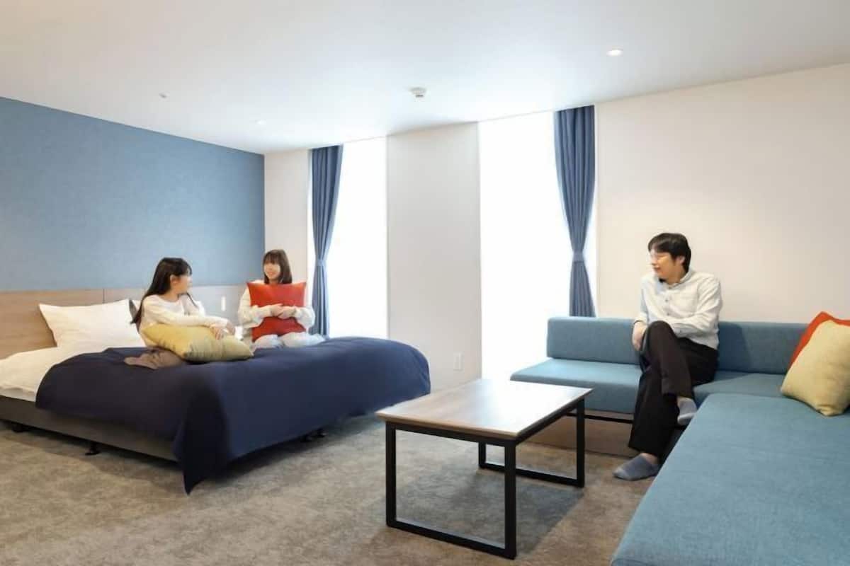 1 chambre, rideaux occultants, Wi-Fi gratuit, draps fournis