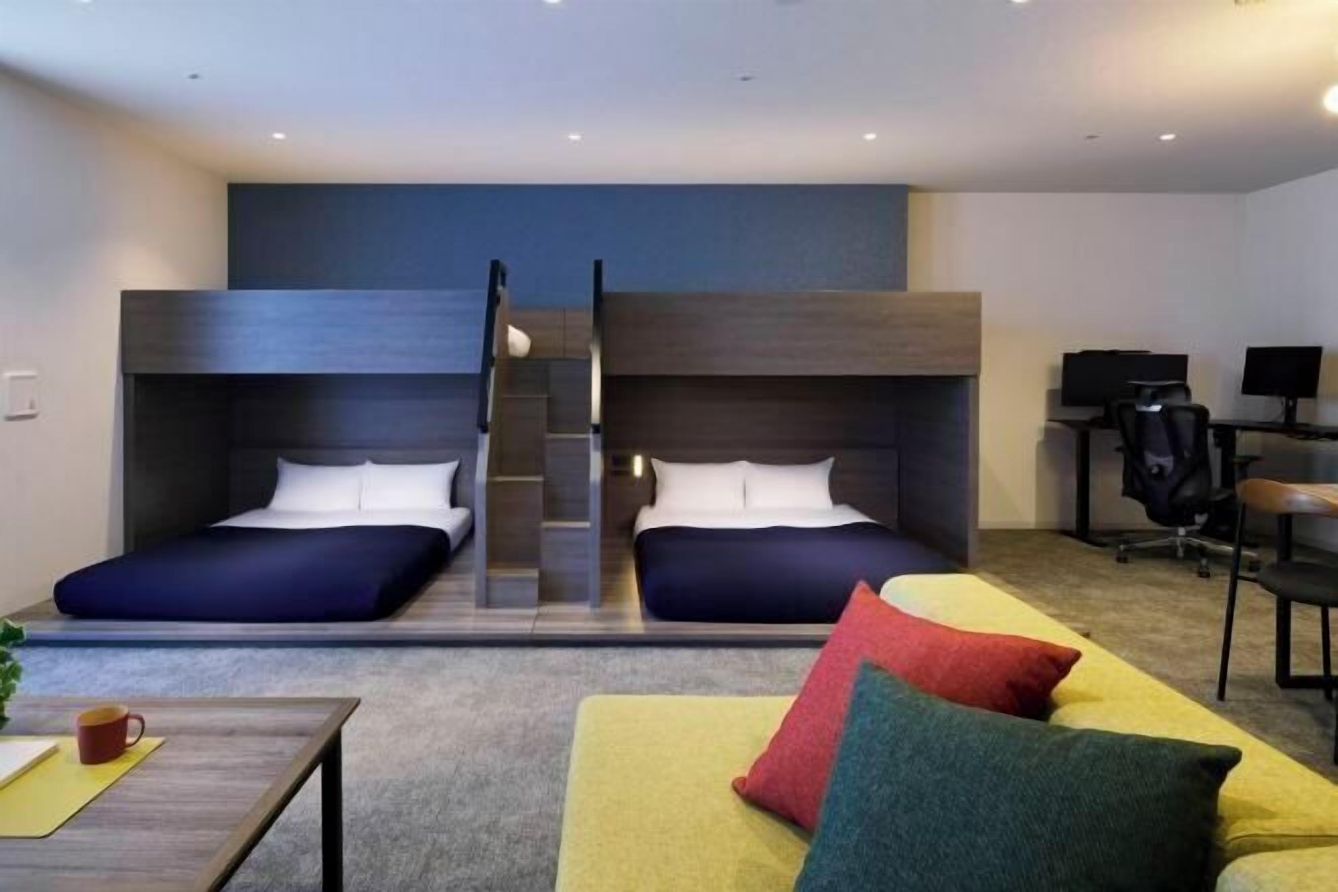 Blackout drapes, free WiFi, bed sheets