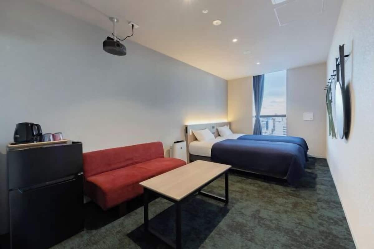 1 chambre, rideaux occultants, Wi-Fi gratuit, draps fournis