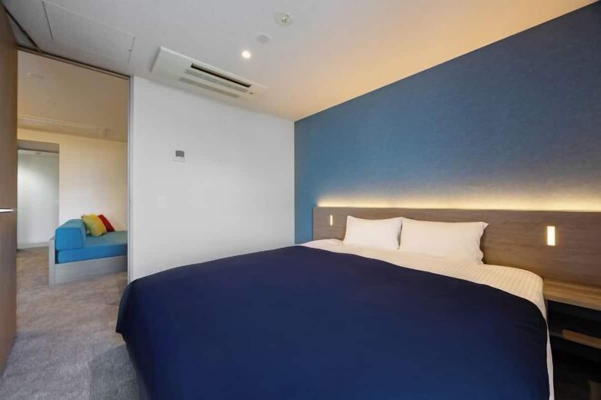 1 chambre, rideaux occultants, Wi-Fi gratuit, draps fournis
