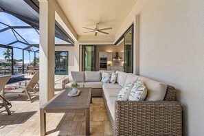 تلفزيون ذكي