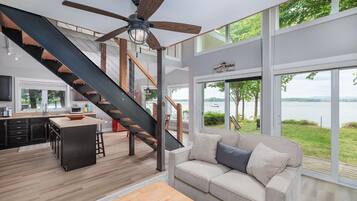 TV, fireplace, offices